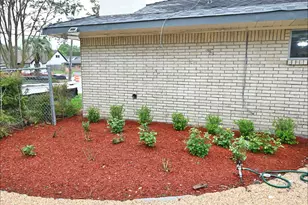 202 Coronation Dr, Houston, TX 77034 - Photo 4