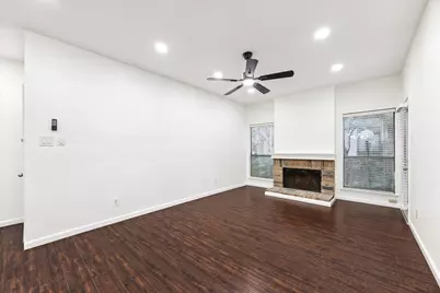 10053 Westpark Dr #307, Houston, TX 77042 - Photo 2