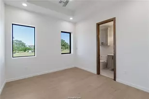 4558 Hicks Ln, Bryan, TX 77845 - Photo 24