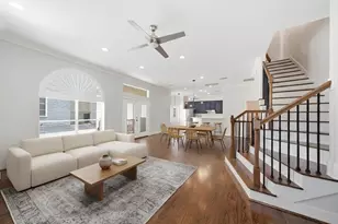 1328 W 23rd St, Houston, TX 77008 - Photo 2
