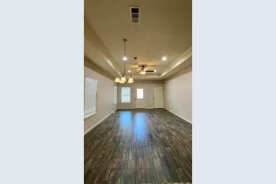 2045 Washington Boulevard, Beaumont, TX 77705 - Photo 4