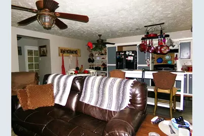 297 Mulberry Cove, Onalaska, TX 77360 - Photo 6