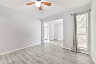 311 Stonehenge Ln, Friendswood, TX 77546 - Photo 16