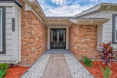 5622 Valkeith Drive, Houston, TX 77096 - Photo 36