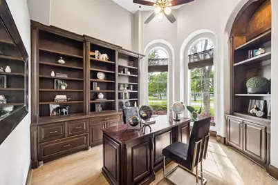 907 Enclave Lake Drive, Houston, TX 77077 - Photo 8