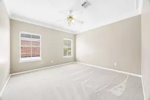 907 Enclave Lake Dr, Houston, TX 77077 - Photo 32