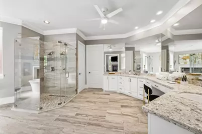 907 Enclave Lake Drive, Houston, TX 77077 - Photo 22