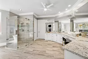 907 Enclave Lake Dr, Houston, TX 77077 - Photo 22