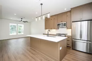 4101 Victoria Ave, Dickinson, TX 77539 - Photo 1