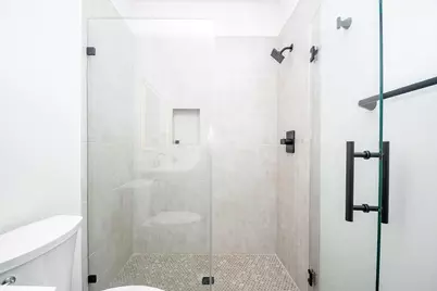 4101 Victoria Avenue #B, Dickinson, TX 77539 - Photo 30