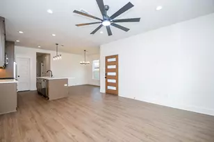 4101 Victoria Ave, Dickinson, TX 77539 - Photo 8
