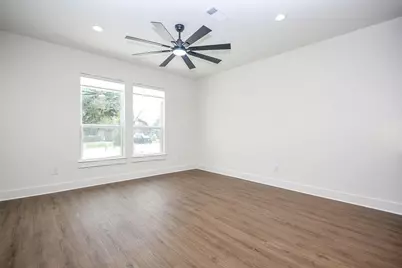 4101 Victoria Avenue #B, Dickinson, TX 77539 - Photo 6