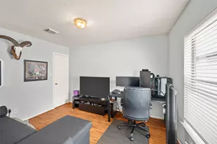 1723 Redwing Haven Dr, Houston, TX 77009 - Photo 20
