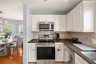 1723 Redwing Haven Dr, Houston, TX 77009 - Photo 16