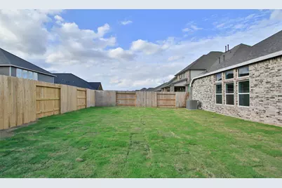 530 Stream Bend Way, Rosenberg, TX 77471 - Photo 32