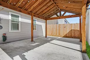 2012 Sheldon St, Houston, TX 77008 - Photo 26
