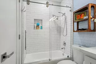 2012 Sheldon St, Houston, TX 77008 - Photo 16