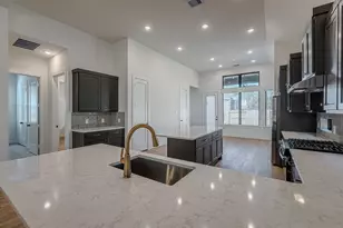 564 Tawny Rim Dr, Willis, TX 77318 - Photo 4