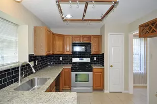 1423 Indian Autumn Trail, Houston, TX 77062 - Photo 10