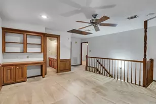 12306 Knobcrest Dr, Houston, TX 77070 - Photo 22