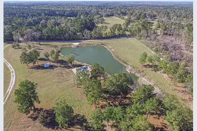 1275 Castlewood Road, Livingston, TX 77351 - Photo 10