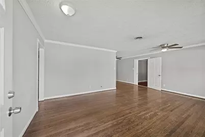 2835 Dragonwick Drive, Houston, TX 77045 - Photo 4