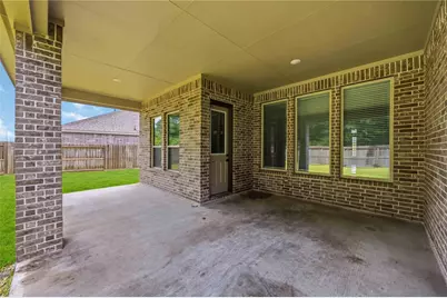 15538 Blue Lake Drive, Mont Belvieu, TX 77523 - Photo 34