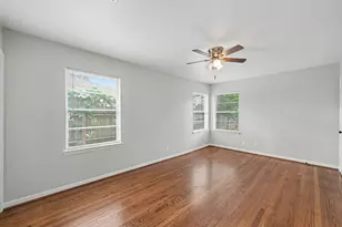 9613 Westview Dr, Houston, TX 77055 - Photo 26
