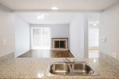 8100 Cambridge Street #138, Houston, TX 77054 - Photo 6