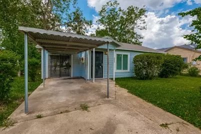 7621 Sundown Drive, Houston, TX 77028 - Photo 1