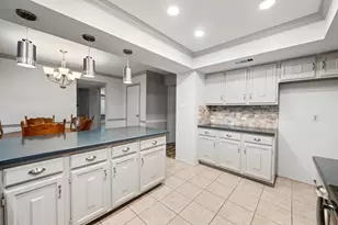 3223 Park Garden Dr, Houston, TX 77339 - Photo 12