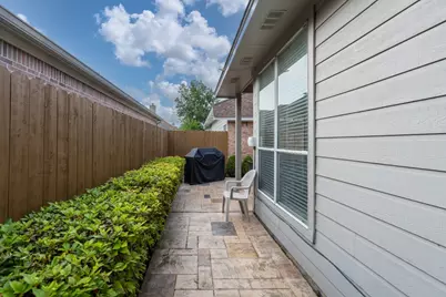1211 Campton Court, Houston, TX 77055 - Photo 38