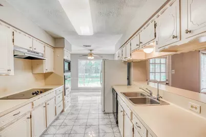 25115 Burrard Street, Spring, TX 77373 - Photo 6