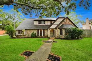 13903 Charlynn Oaks Dr, Houston, TX 77070 - Photo 1