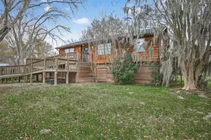710 Pony Ln, Wallis, TX 77485 - Photo 6