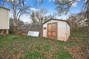 710 Pony Ln, Wallis, TX 77485 - Photo 48