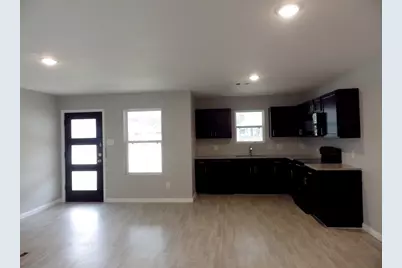 17059 Marie Village Drive, Conroe, TX 77306 - Photo 10