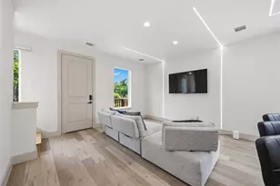 1907 Hailey St, Houston, TX 77026 - Photo 8