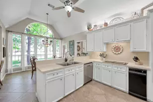 191 Springs Edge Dr, Conroe, TX 77356 - Photo 16