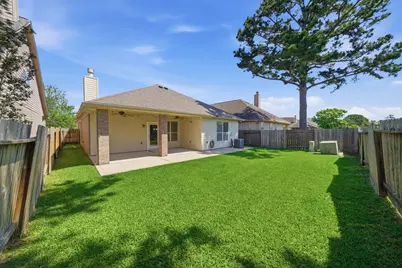 1060 Brigid Court, Dickinson, TX 77539 - Photo 24