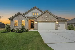 218 Dunovant Dr, Sealy, TX 77474 - Photo 1
