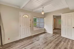 611 Sarah St, Edna, TX 77957 - Photo 34
