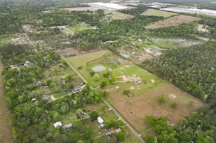 18206 Pickering Rd, Conroe, TX 77302 - Photo 12