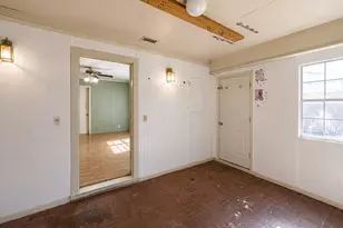 131 Daisy St, Lake Jackson, TX 77566 - Photo 16