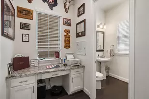 8917 Wind Springs Dr, Houston, TX 77080 - Photo 8