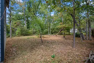 28612 Rantoul Ct, Huntsville, TX 77320 - Photo 14