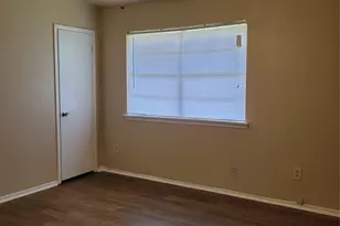 9915 Towne Brook Ln, Sugar Land, TX 77498 - Photo 16