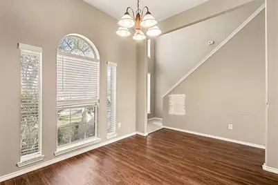 1081 Lasso Court, Alvin, TX 77511 - Photo 8