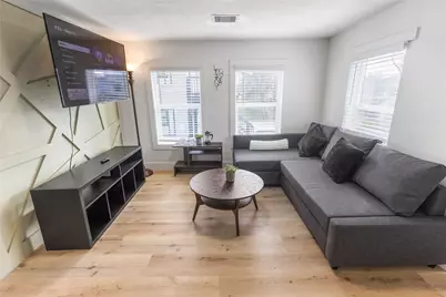 2820 Blodgett Street #3, Houston, TX 77004 - Photo 6