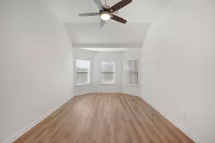 10204 Burton Path, Montgomery, TX 77316 - Photo 10
